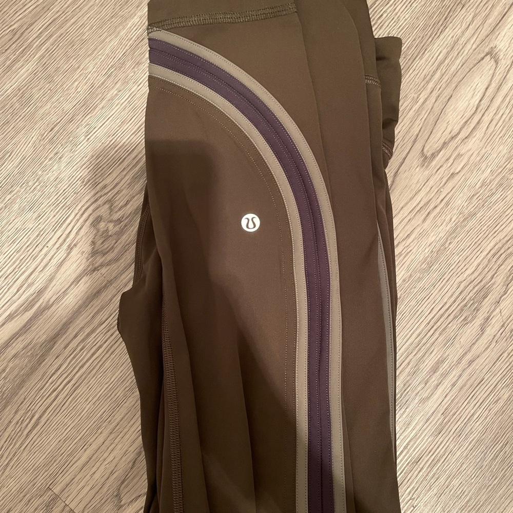Lululemon green leggings